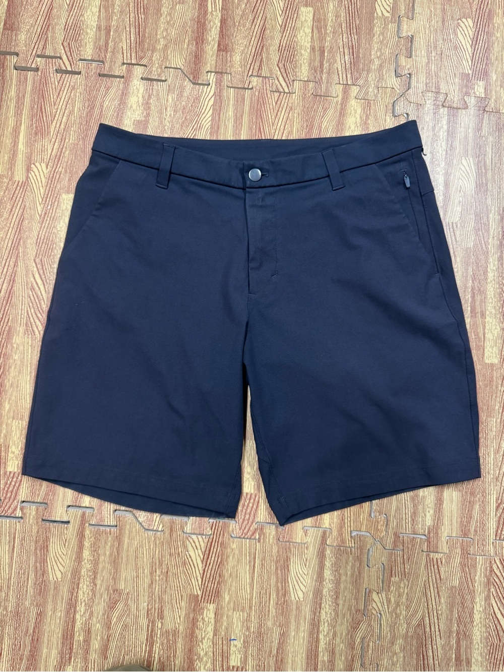 Lululemon Commission Shorts Mens 33 Blue Classic Chino LM7AA0S Golf Casual 9”